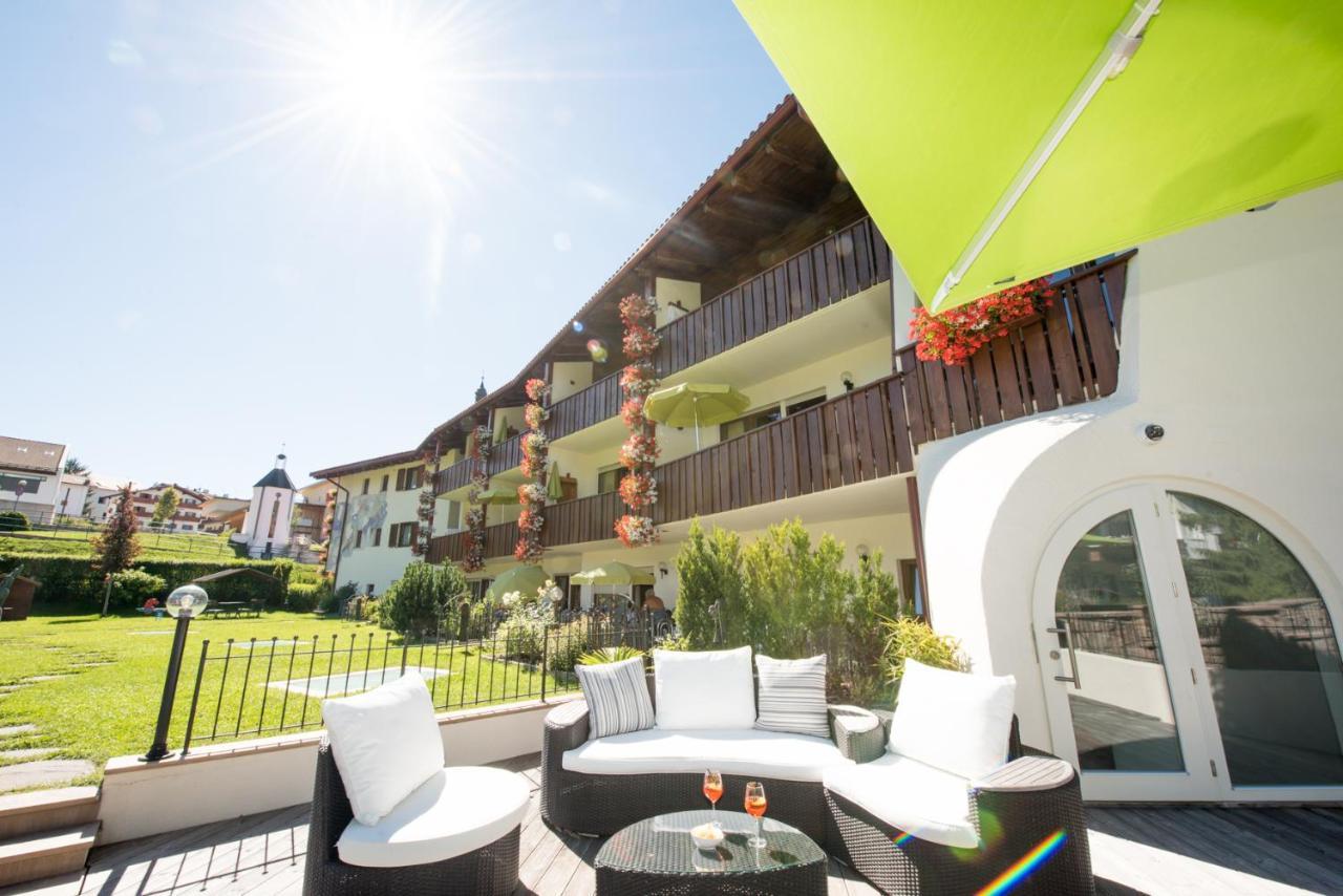 Aparthotel Kastel Seiser Alm Castelrotto Bagian luar foto
